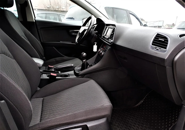 Seat Leon cena 37900 przebieg: 196000, rok produkcji 2014 z Urzędów małe 631